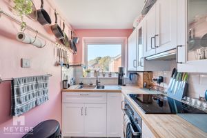 Photo 19- click for photo gallery